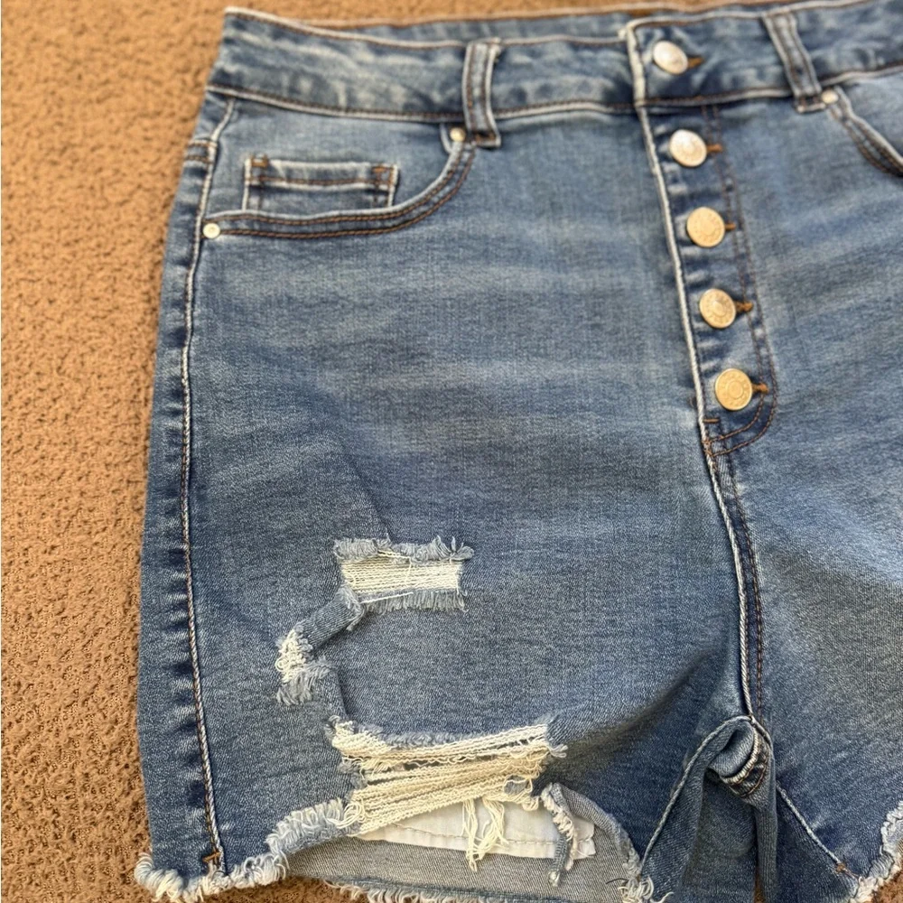 Refuge Button Front Distressed Midi Shorts - Picture 3 of 6